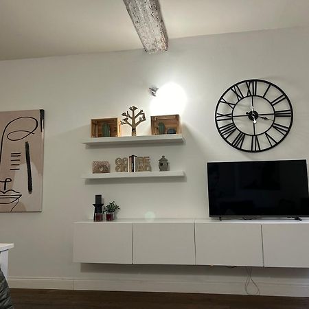 Leon Rosso Flat Apartment ฟลอเรนซ์ ภายนอก รูปภาพ